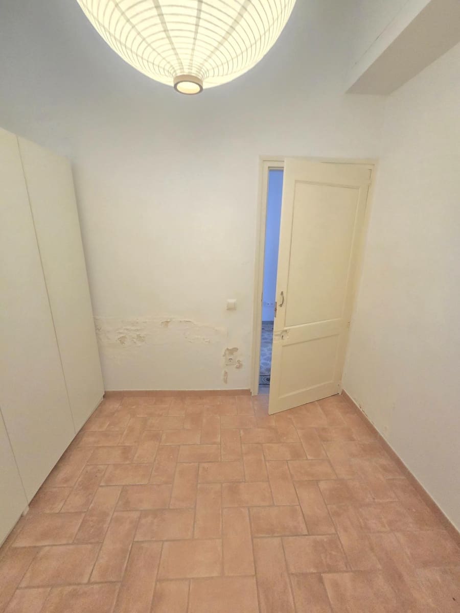 4 bedroom Apartment for rent in El Masnou - € 1,490 (Ref: 9944188)