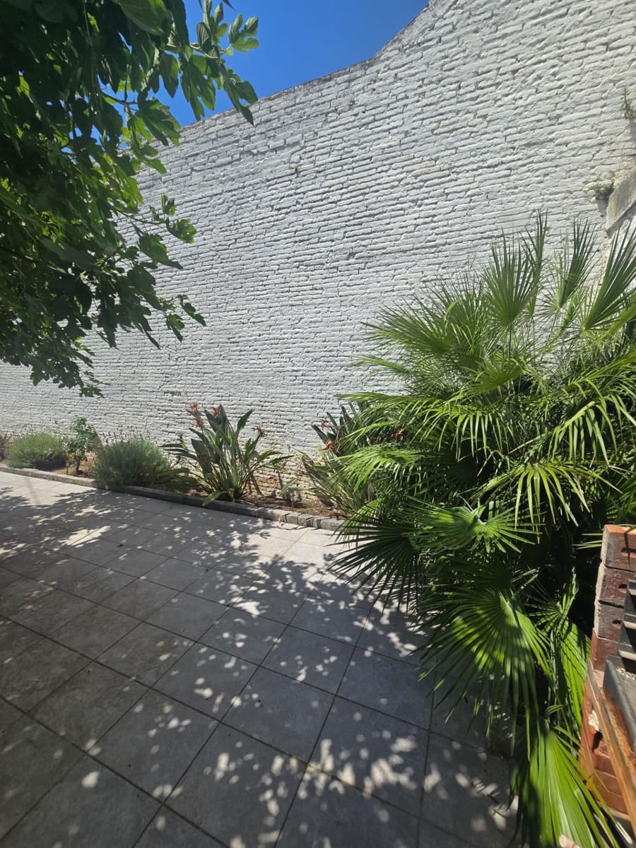 4 bedroom Apartment for rent in El Masnou - € 1,490 (Ref: 9944188)
