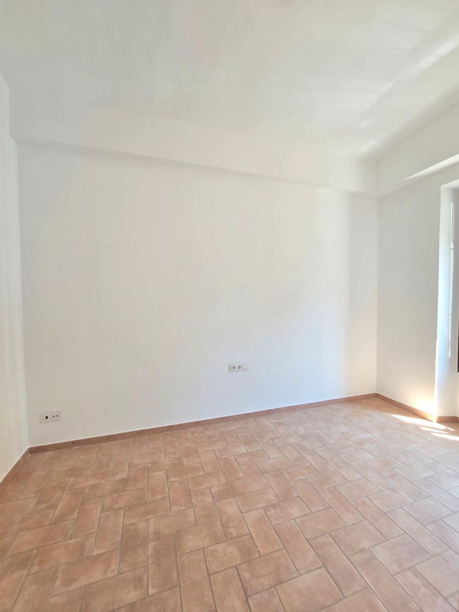 4 sypialnia Apartament do wynajęcia w El Masnou - 1 490 € (Ref: 9944188)