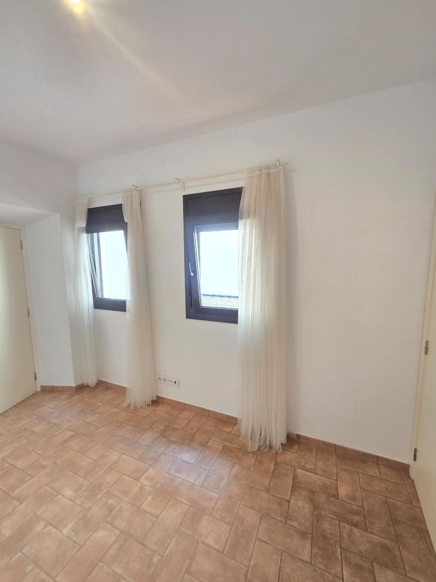 4 sypialnia Apartament do wynajęcia w El Masnou - 1 490 € (Ref: 9944188)