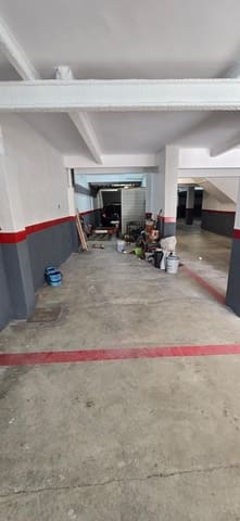 Garasje til leie i El Masnou - € 100 (Ref: 9945920)