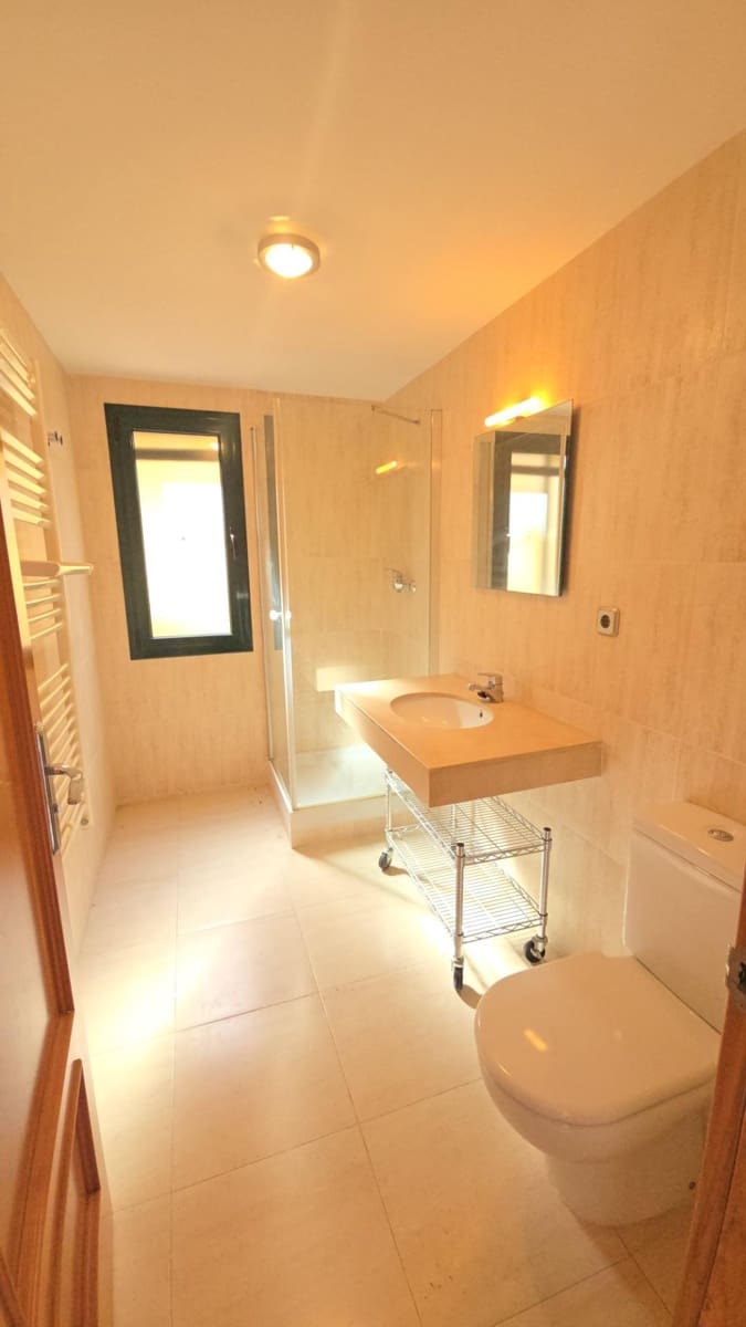 4 sypialnia Dom na sprzedaż w Reus z basenem garażem - 467 000 € (Ref: 9995861)