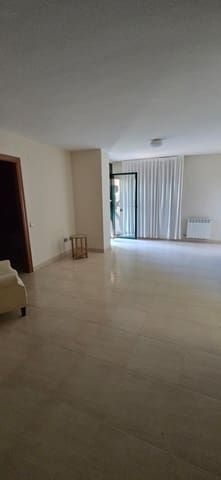 4 sypialnia Dom na sprzedaż w Reus z basenem garażem - 467 000 € (Ref: 9995861)