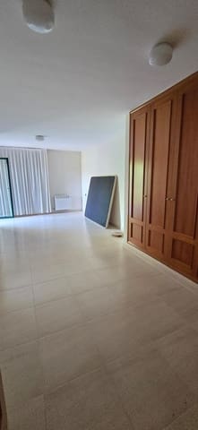 4 sypialnia Dom na sprzedaż w Reus z basenem garażem - 467 000 € (Ref: 9995861)