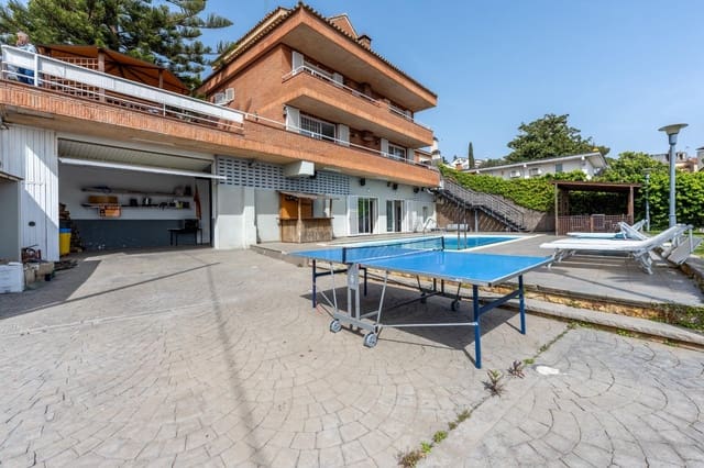5 soverom Villa til salgs i Les Planes med svømmebasseng garasje - € 1 890 000 (Ref: 8216207)