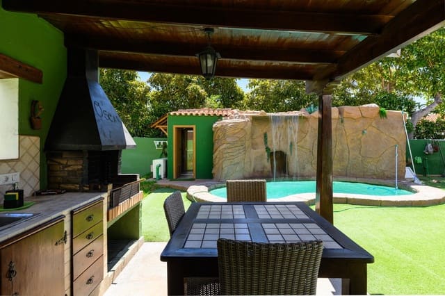 3 soveværelse Finca/Landehus til salg i Temisas, Agüimes med swimmingpool garage - € 350.700 (Ref: 8972748)