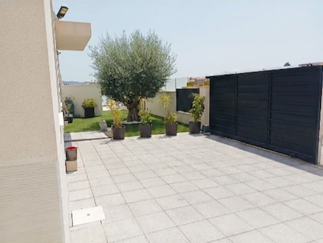 3 soveværelse Villa til salg i Desamparados - Hurchillo - Torremendo, Orihuela med swimmingpool garage - € 469.900 (Ref: 10016926)