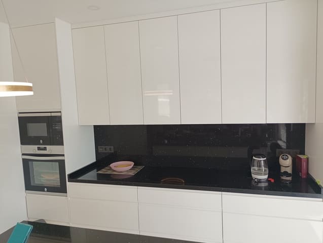 3 soveværelse Villa til salg i Desamparados - Hurchillo - Torremendo, Orihuela med swimmingpool garage - € 469.900 (Ref: 10016926)