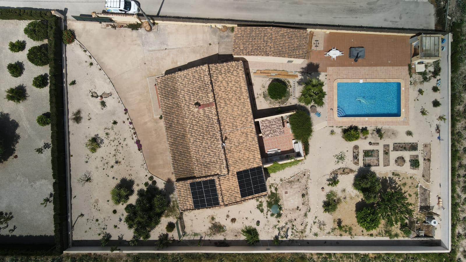3 quarto Moradia para venda em Catral com piscina garagem - 390 000 € (Ref: 10019222)