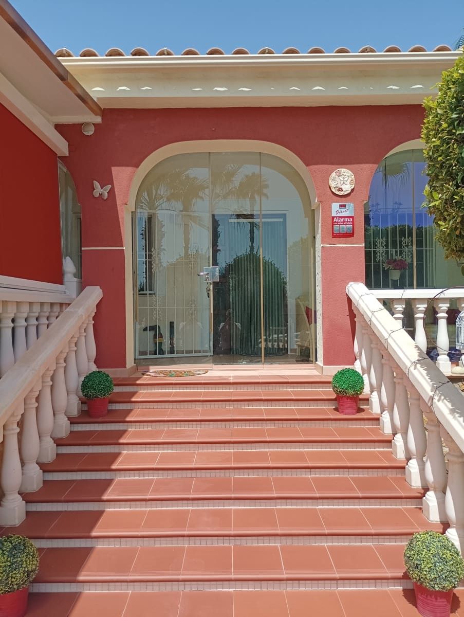 3 chambre Villa/Maison à vendre à Catral avec piscine garage - 425 000 € (Ref: 10100658)