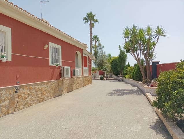 3 chambre Villa/Maison à vendre à Catral avec piscine garage - 425 000 € (Ref: 10100658)