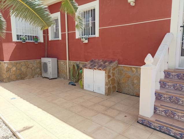 3 chambre Villa/Maison à vendre à Catral avec piscine garage - 425 000 € (Ref: 10100658)