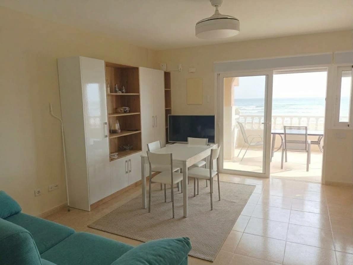2 sovrum Strandlägenhet att hyra i La Mata - 1 550 € (Ref: 10142613)