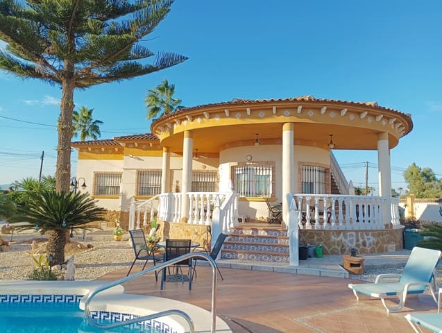 3 Zimmer Villa zu verkaufen in Catral mit Pool Garage - 399.000 € (Ref: 10155264)