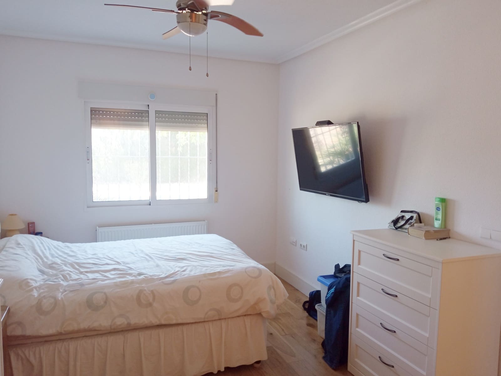 3 soveværelse Villa til salg i Catral med swimmingpool garage - € 395.000 (Ref: 8392841)