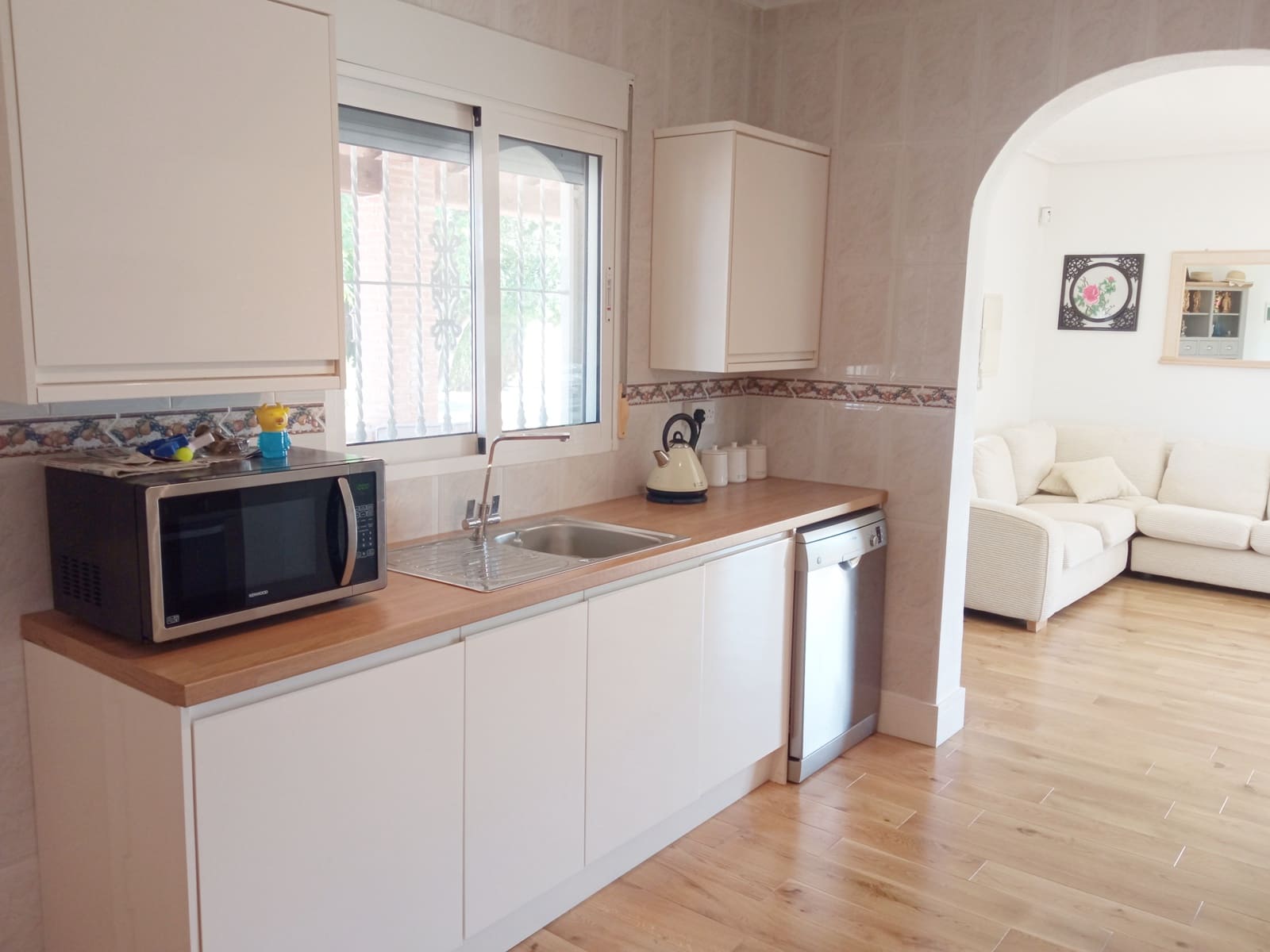 3 soveværelse Villa til salg i Catral med swimmingpool garage - € 395.000 (Ref: 8392841)