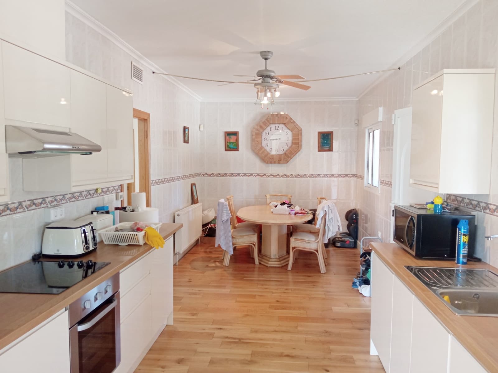 3 soveværelse Villa til salg i Catral med swimmingpool garage - € 395.000 (Ref: 8392841)