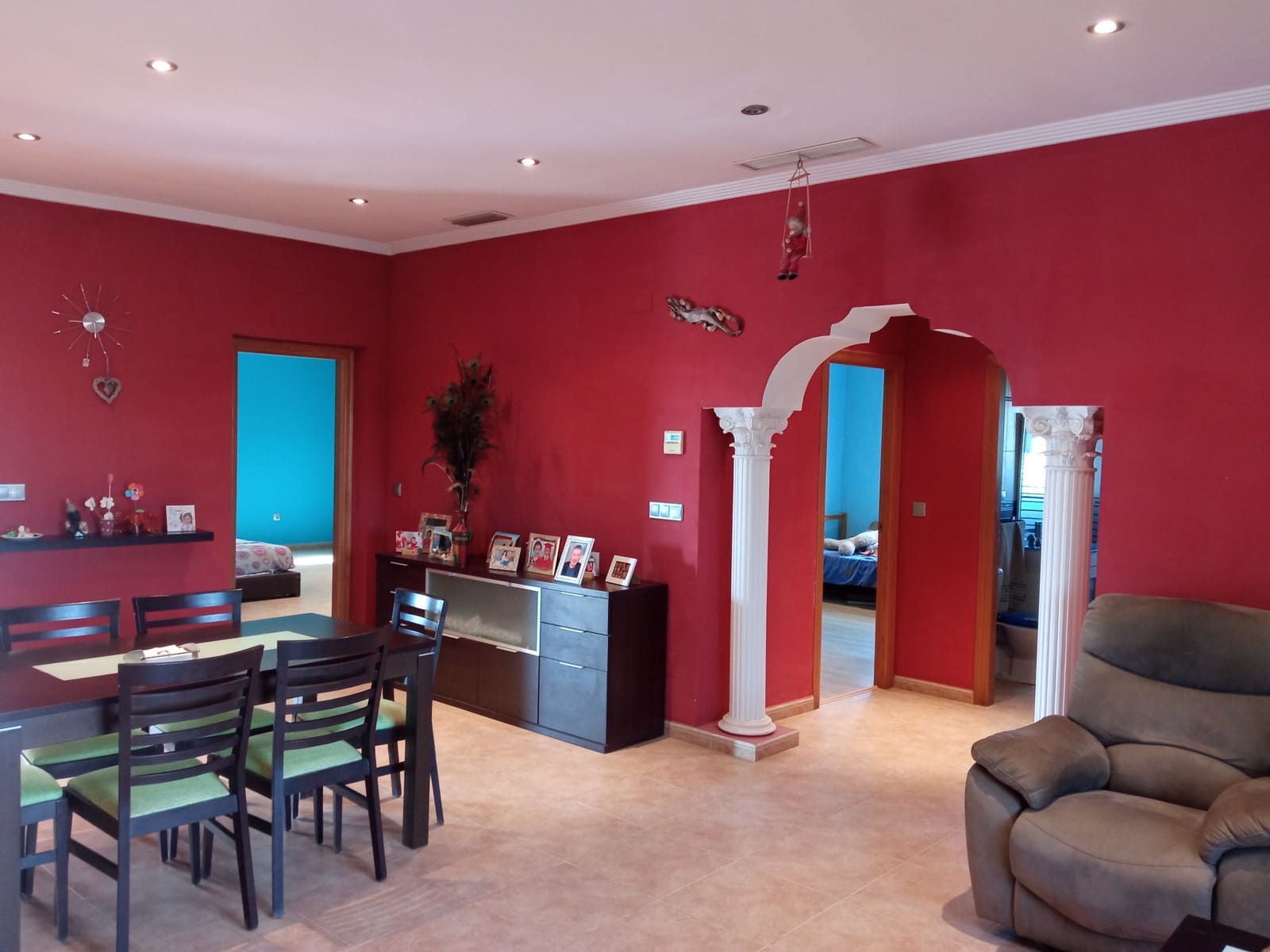 3 bedroom Villa for sale in Catral with garage - € 239,900 (Ref: 8611868)