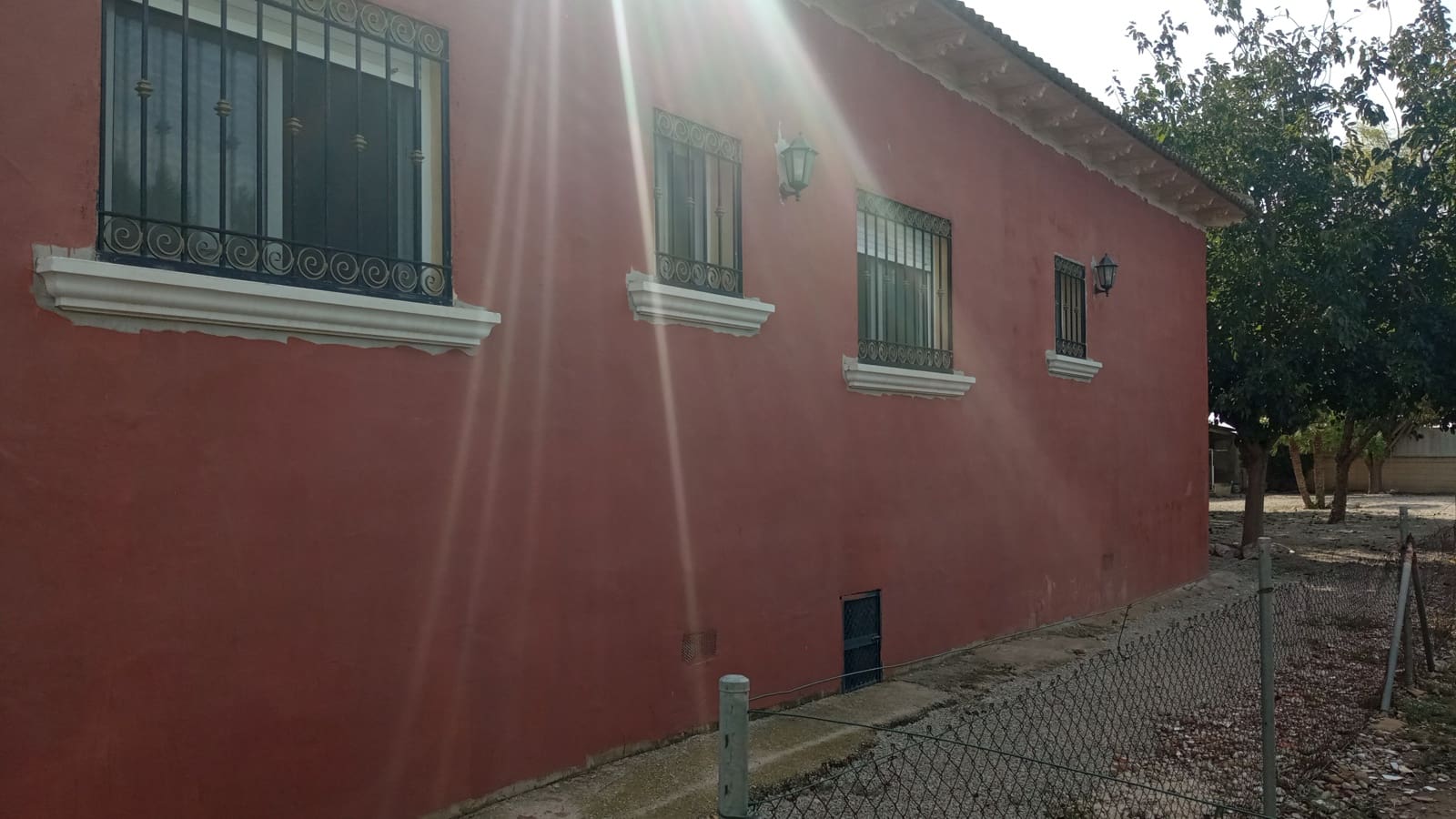 3 bedroom Villa for sale in Catral with garage - € 239,900 (Ref: 8611868)