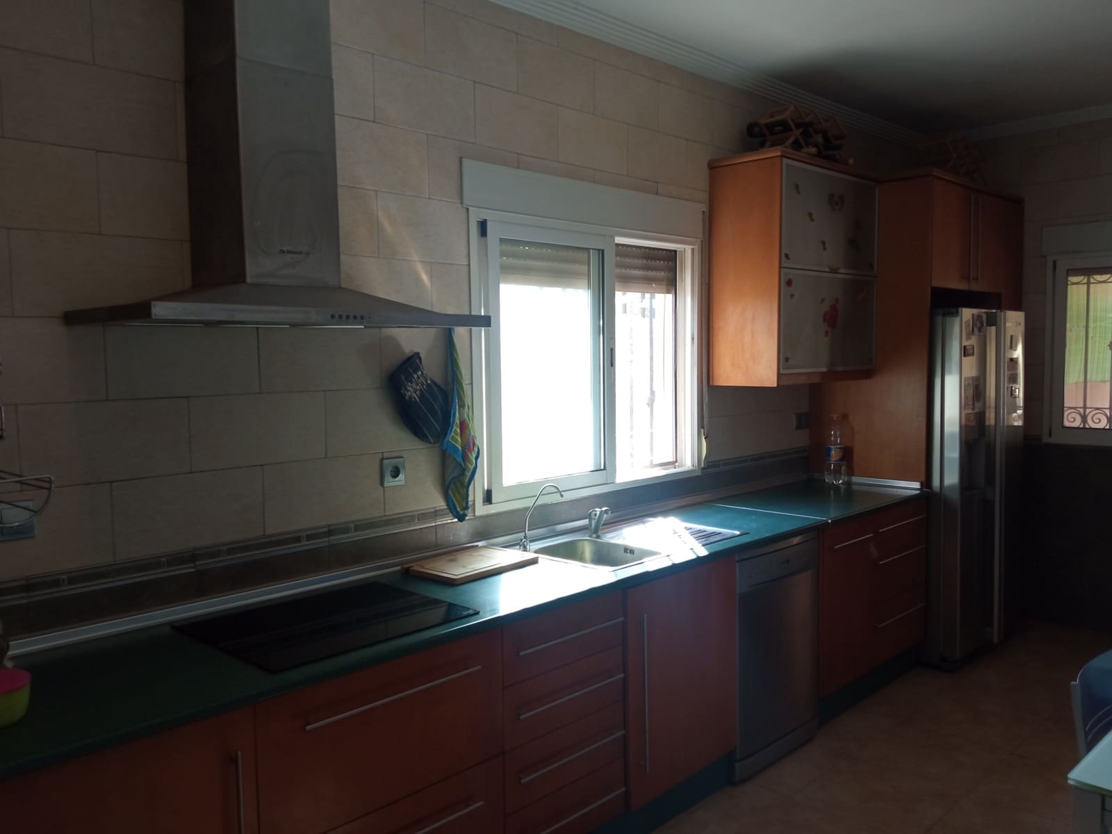 3 bedroom Villa for sale in Catral with garage - € 239,900 (Ref: 8611868)