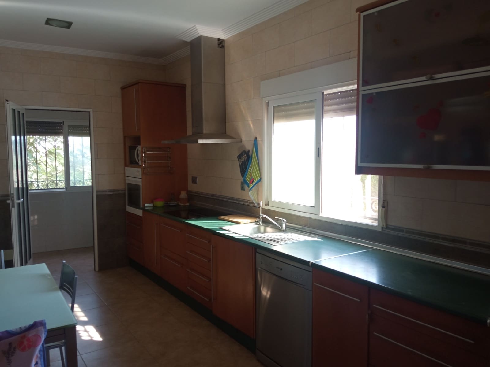3 bedroom Villa for sale in Catral with garage - € 239,900 (Ref: 8611868)