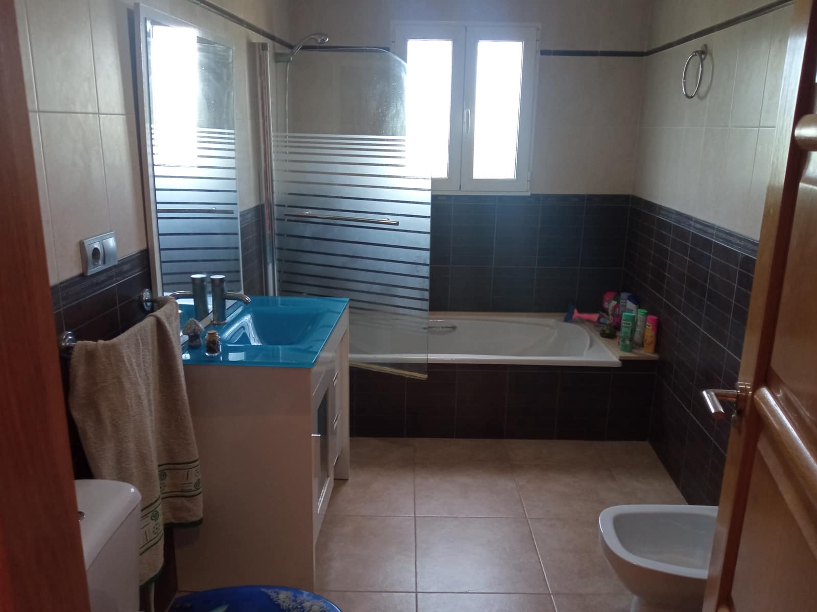 3 bedroom Villa for sale in Catral with garage - € 239,900 (Ref: 8611868)