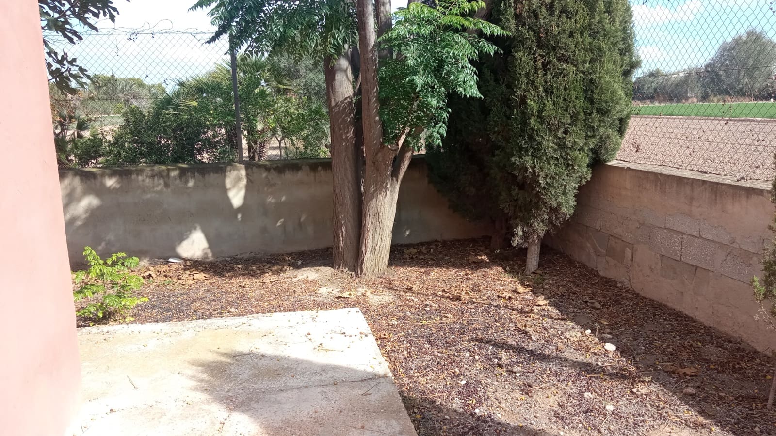 3 bedroom Villa for sale in Catral with garage - € 239,900 (Ref: 8611868)