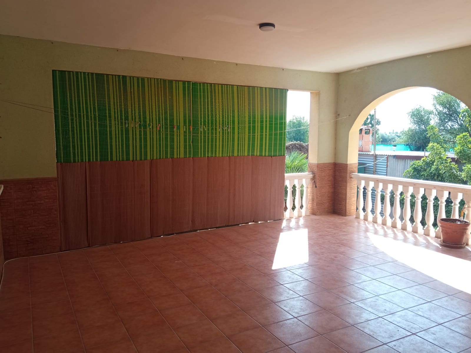 3 bedroom Villa for sale in Catral with garage - € 239,900 (Ref: 8611868)