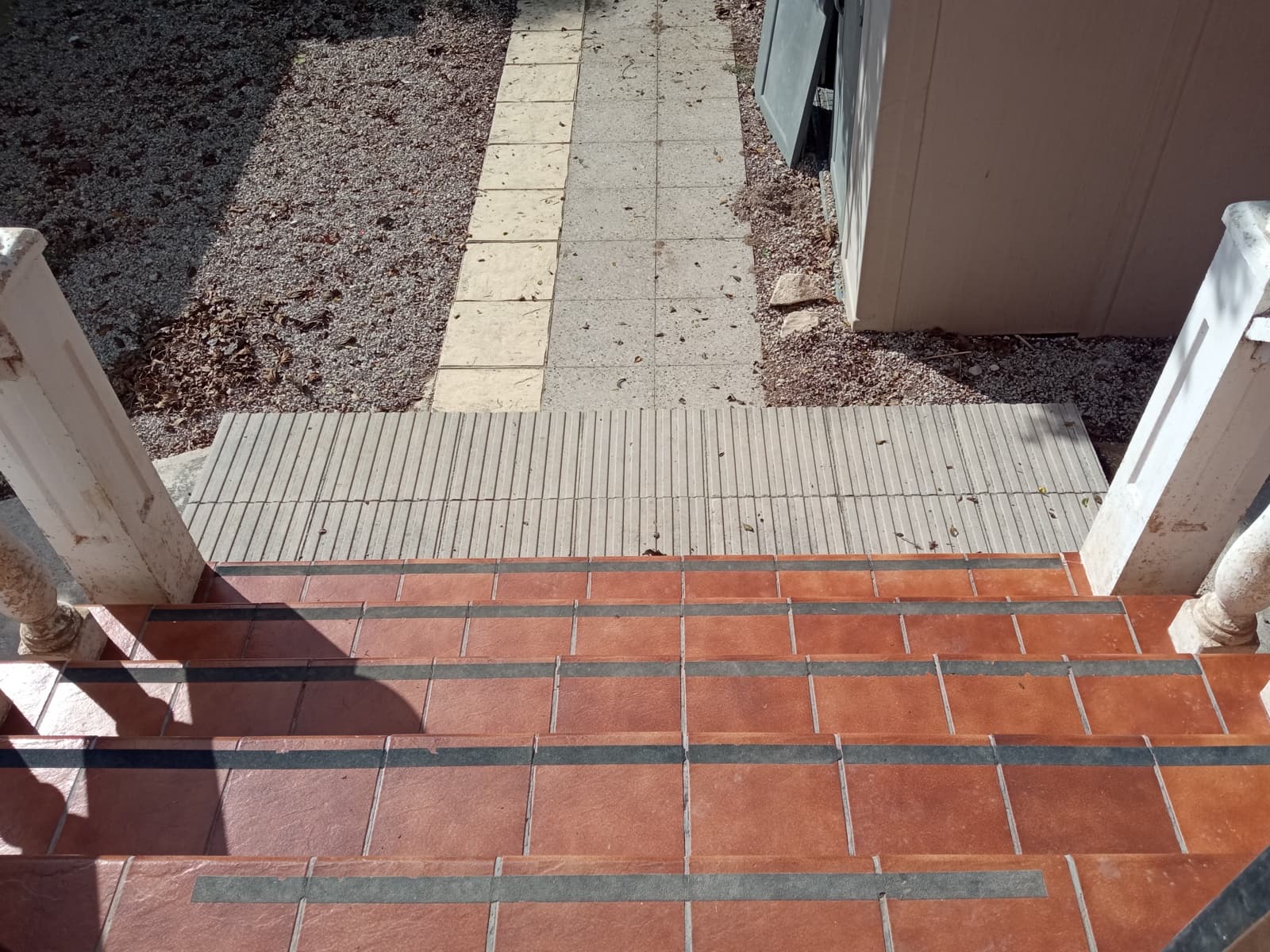 3 bedroom Villa for sale in Catral with garage - € 239,900 (Ref: 8611868)