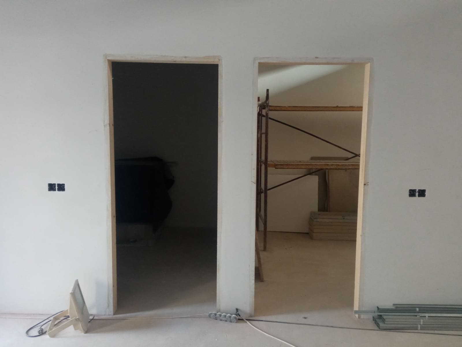 3 soveværelse Byhus til leje i Catral - € 975 (Ref: 8893841)