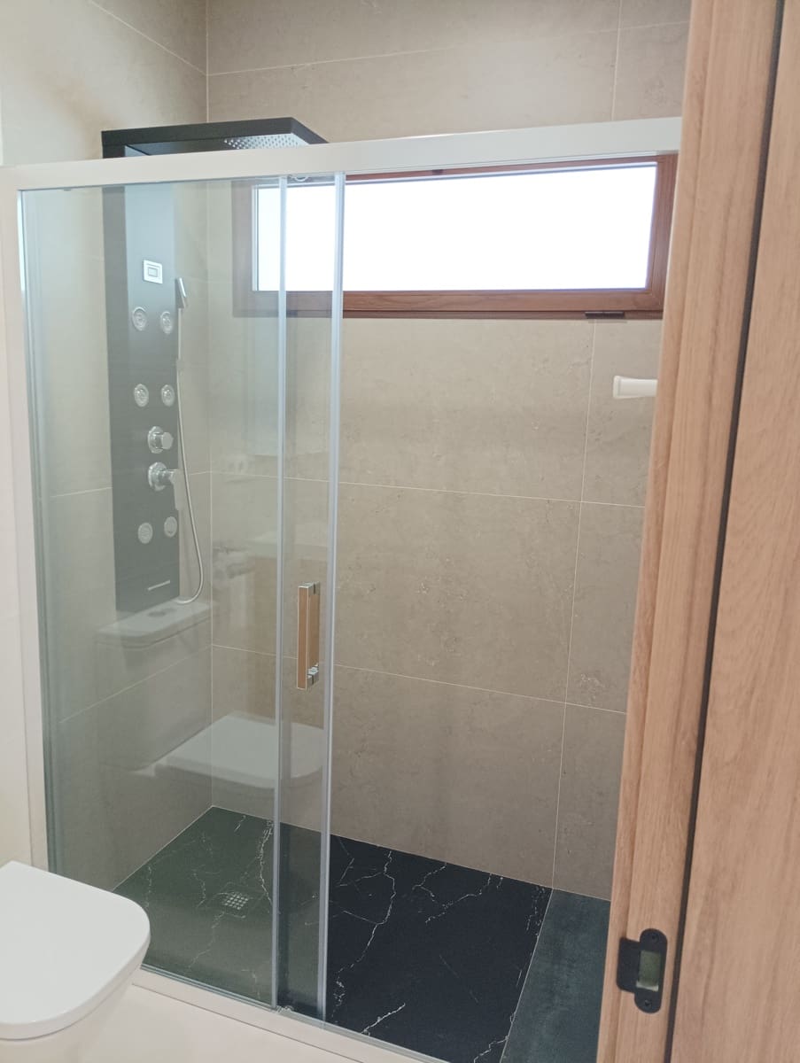 3 Zimmer Haus zu vermieten in Catral - 950 € (Ref: 8893841)