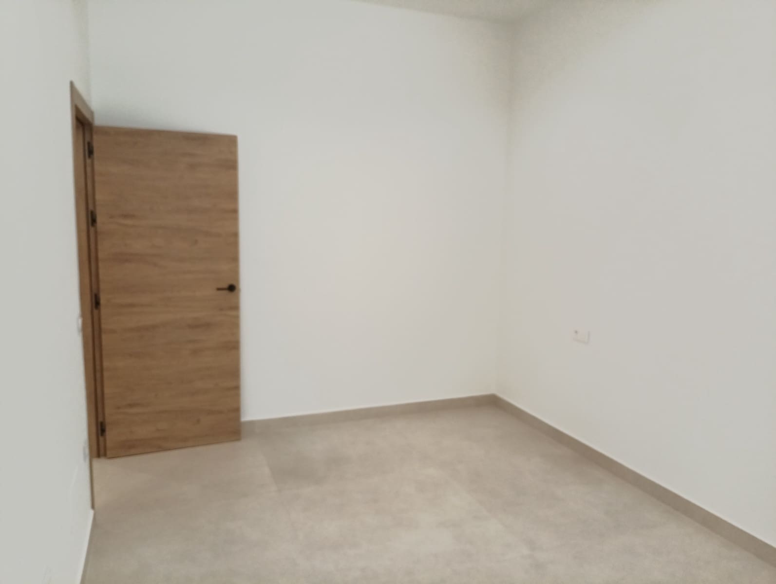 3 Zimmer Haus zu vermieten in Catral - 950 € (Ref: 8893841)