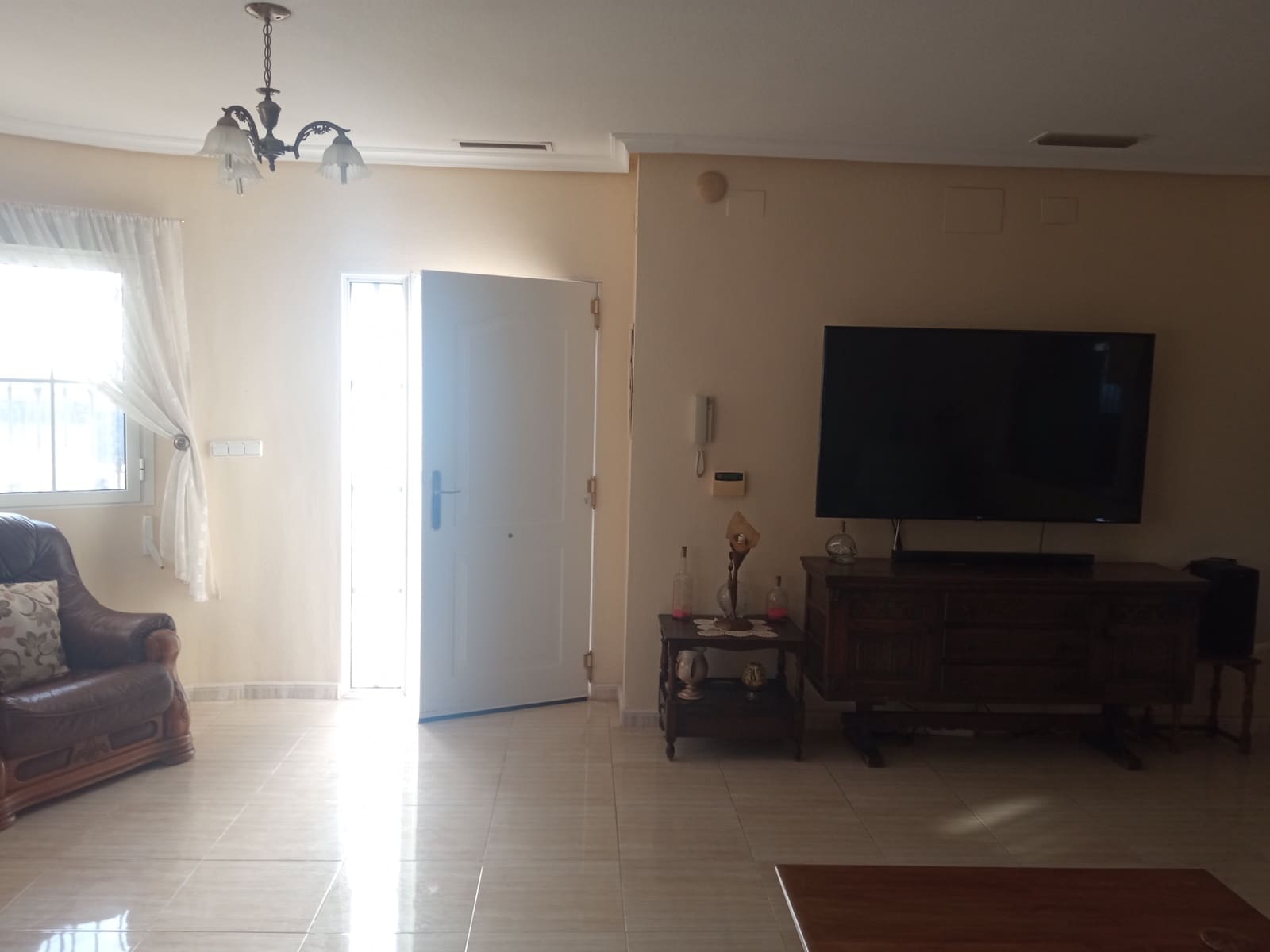 4 Zimmer Villa zu verkaufen in Catral mit Pool Garage - 389.900 € (Ref: 8902849)