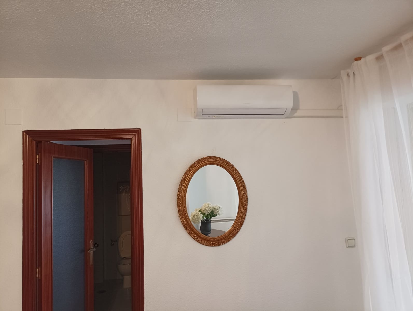 2 soveværelse Strandlejlighed til leje i Torrevieja med garage - € 1.100 (Ref: 9158367)