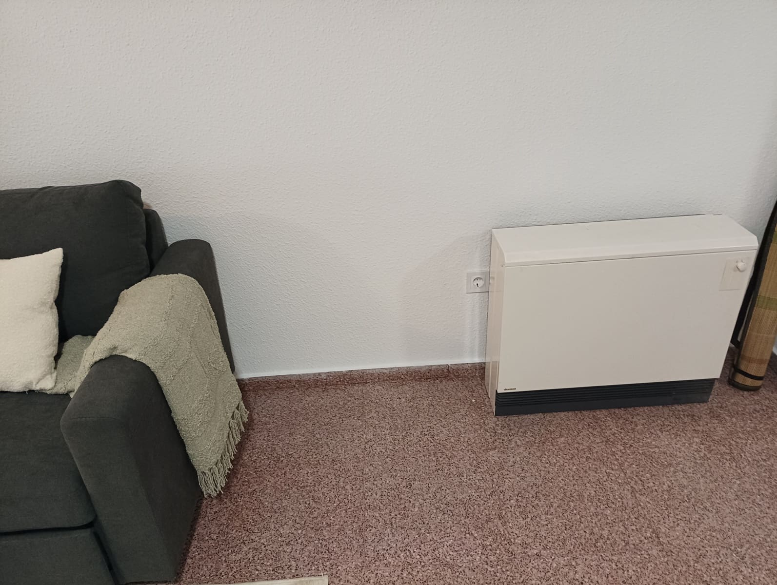 2 soveværelse Strandlejlighed til leje i Torrevieja med garage - € 1.100 (Ref: 9158367)