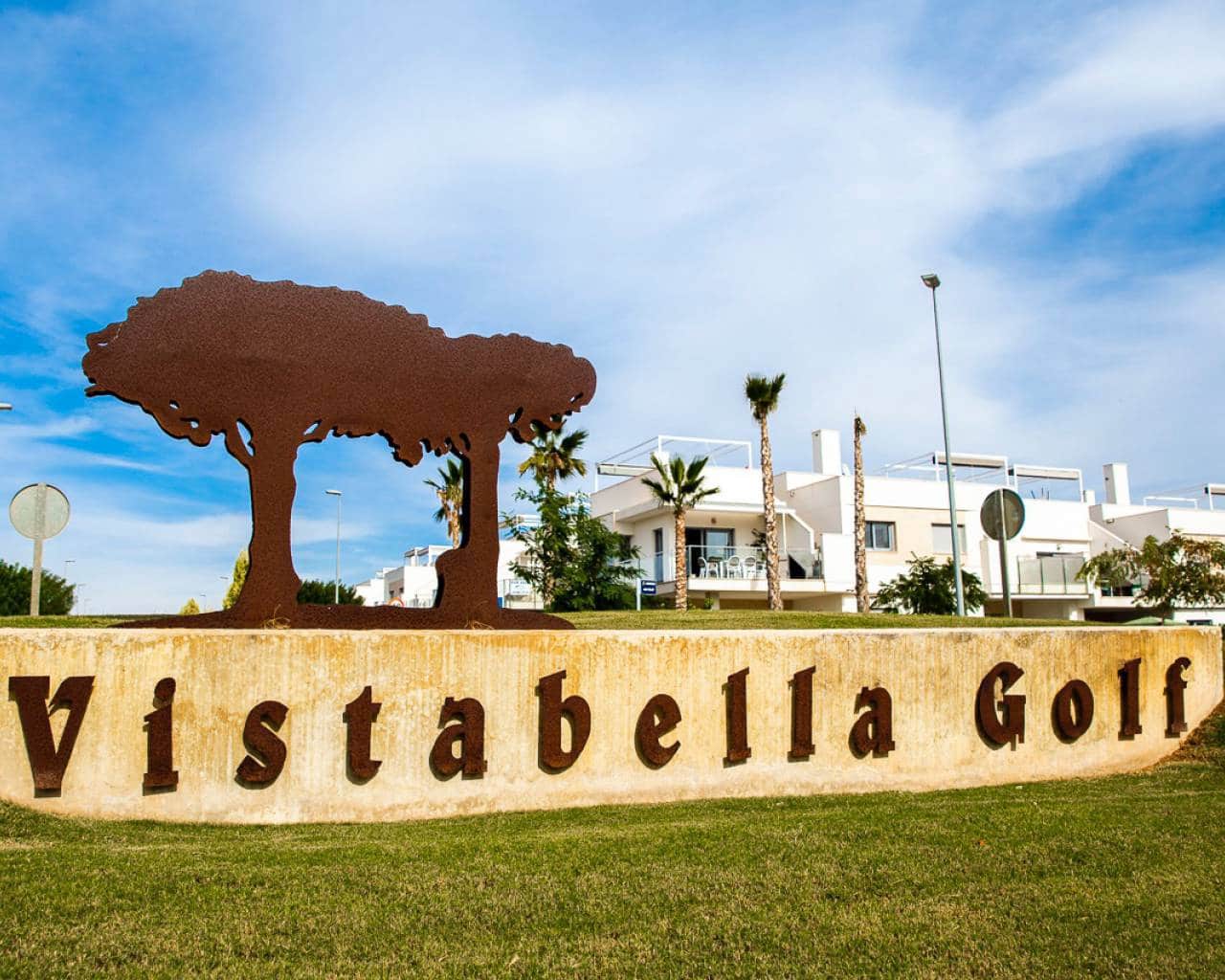 2 bedroom Apartment for sale in Orihuela with pool garage - € 229,950 (Ref: 9187995)