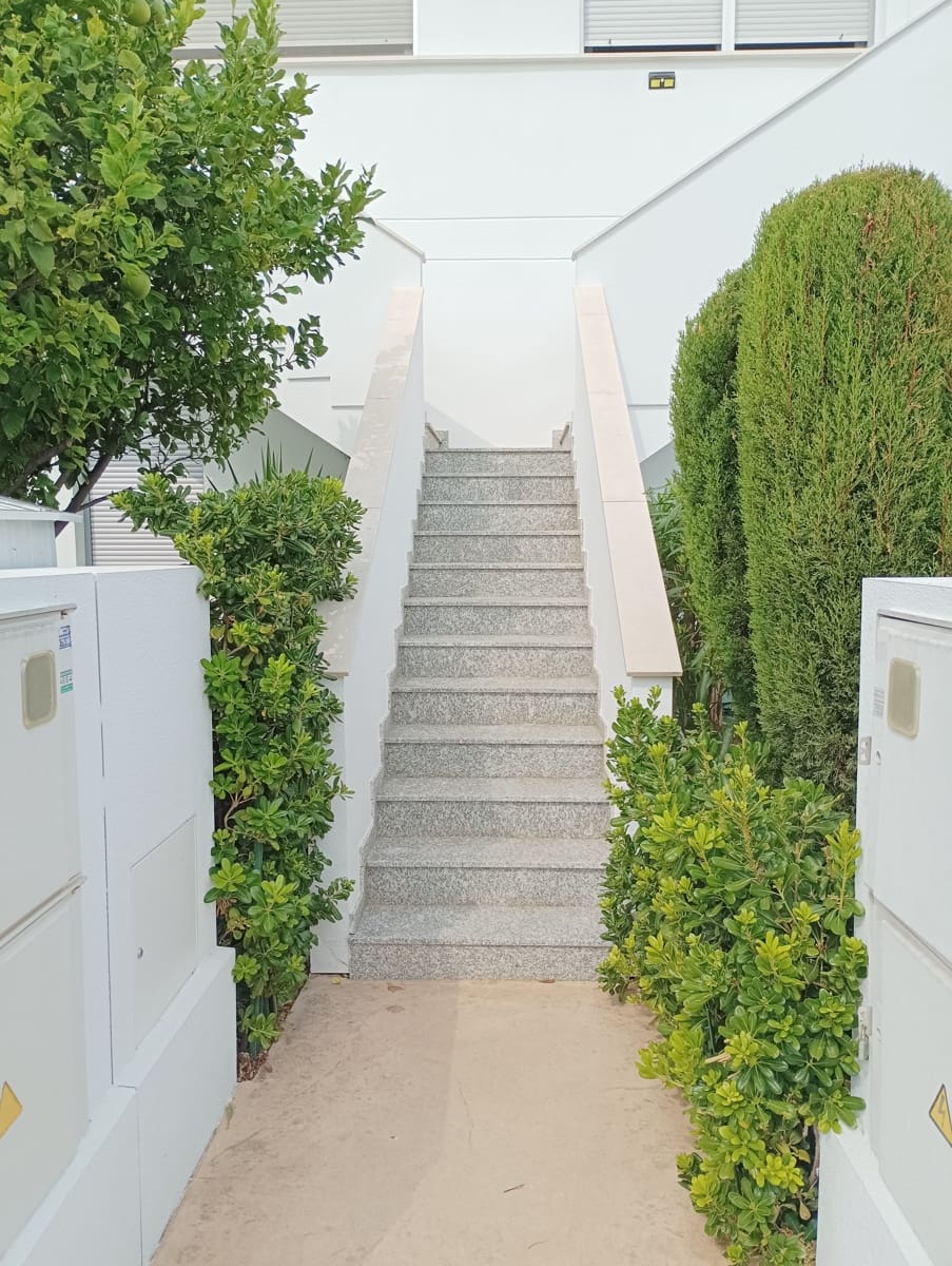 2 bedroom Apartment for sale in Orihuela with pool garage - € 229,950 (Ref: 9187995)