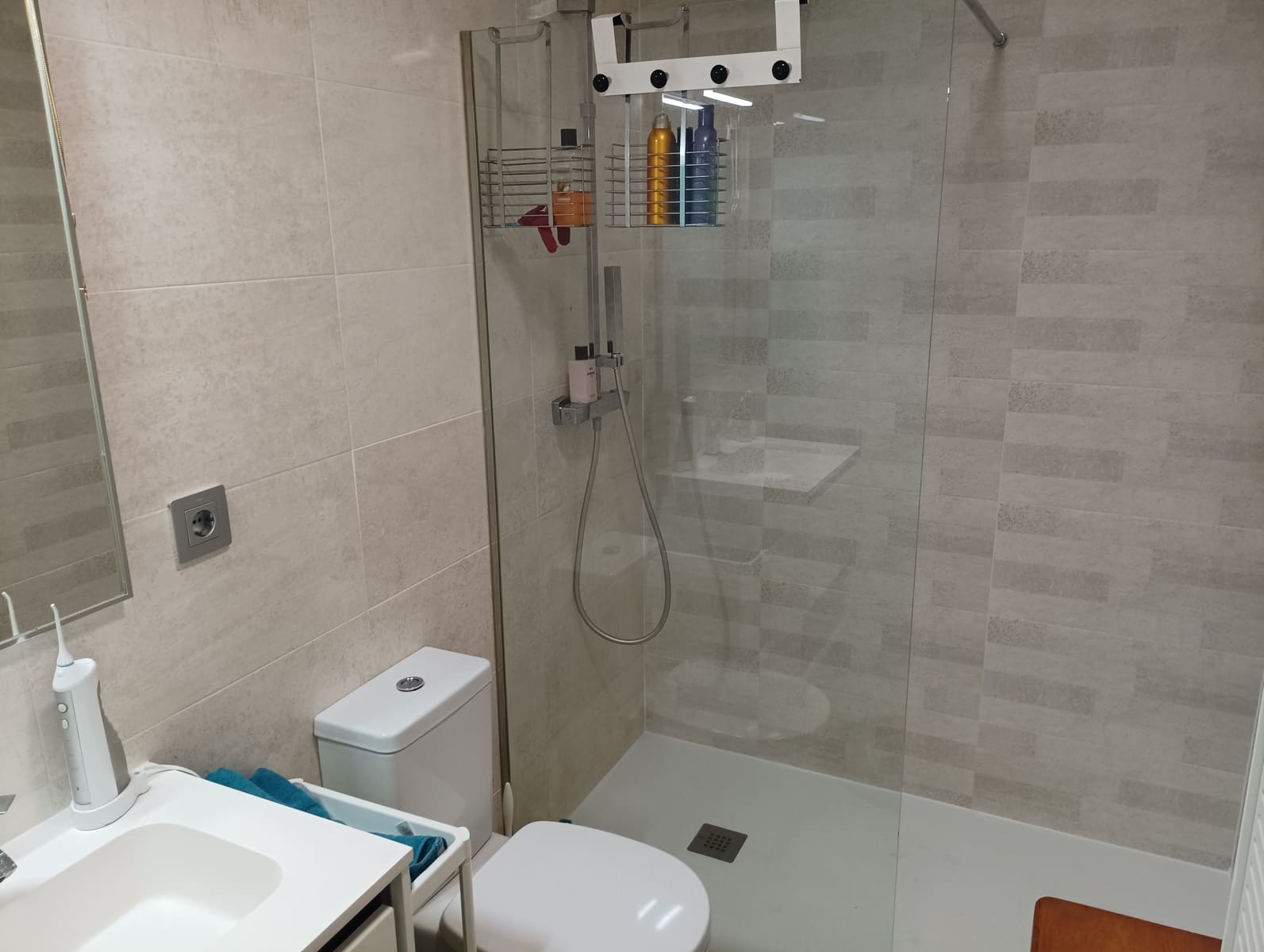 2 bedroom Apartment for sale in Orihuela with pool garage - € 229,950 (Ref: 9187995)