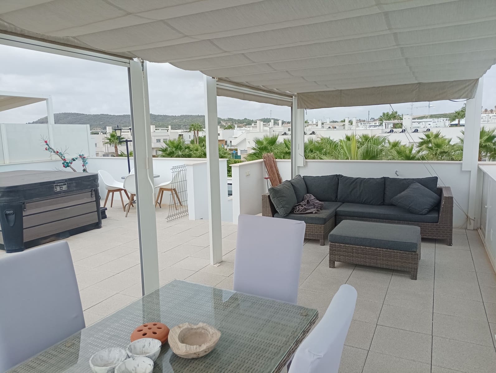 2 bedroom Apartment for sale in Orihuela with pool garage - € 229,950 (Ref: 9187995)