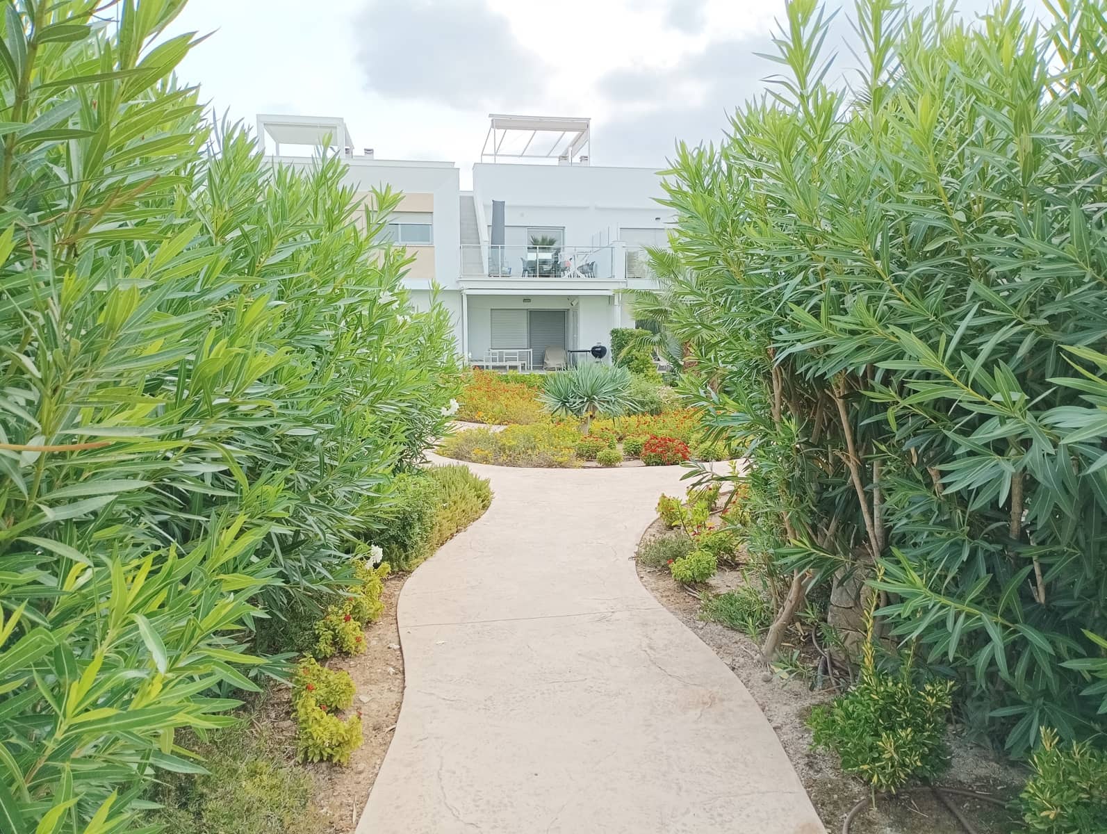 2 bedroom Apartment for sale in Orihuela with pool garage - € 229,950 (Ref: 9187995)