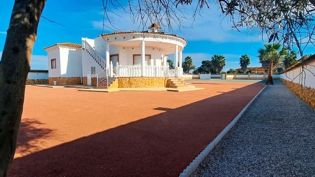 3 soveværelse Villa til leje i Catral - € 1.250 (Ref: 9288365)