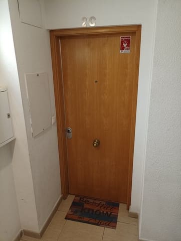 3 Zimmer Strandapartment zu verkaufen in Torrevieja mit Garage - 169.900 € (Ref: 9288379)