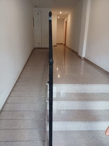 3 Zimmer Strandapartment zu verkaufen in Torrevieja mit Garage - 169.900 € (Ref: 9288379)