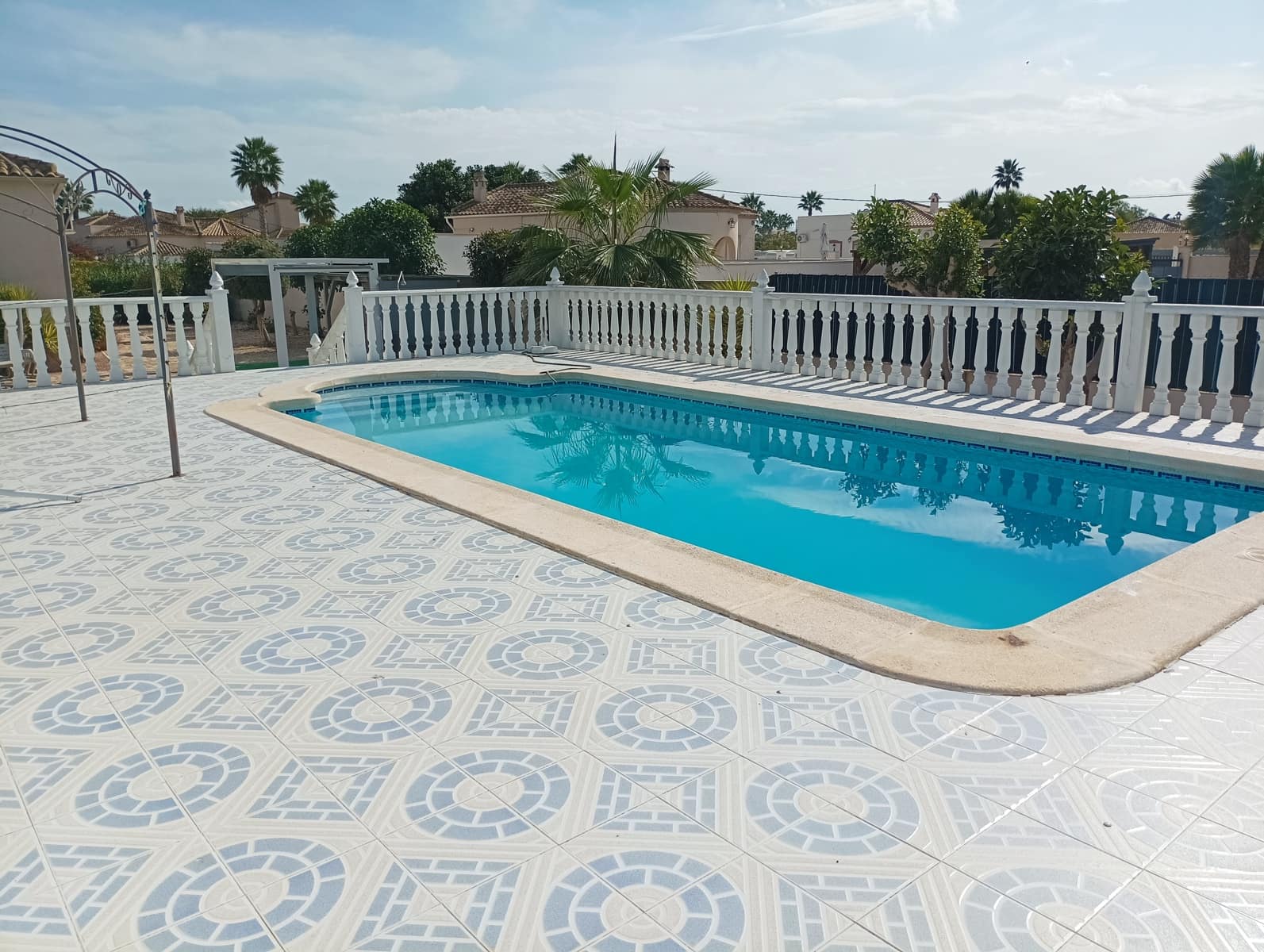 3 sovrum Villa till salu i Catral med pool garage - 329 900 € (Ref: 9418790)