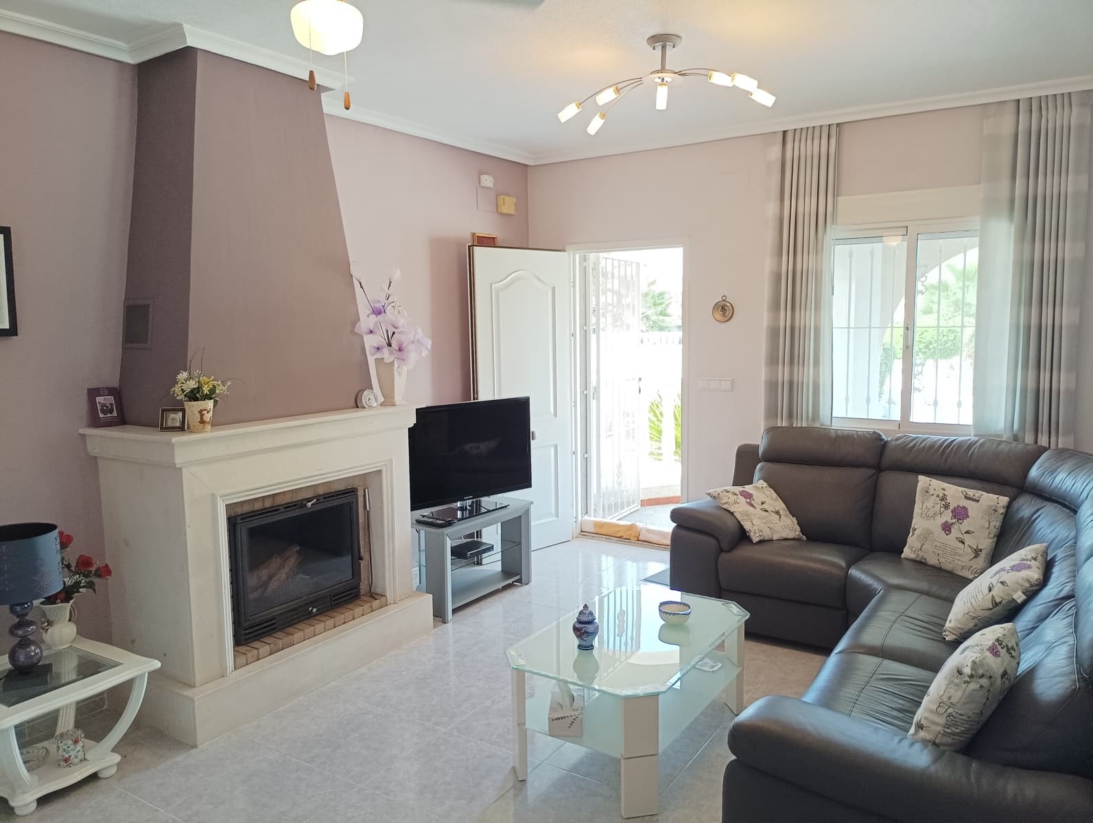 3 sovrum Villa till salu i Catral med pool garage - 329 900 € (Ref: 9418790)