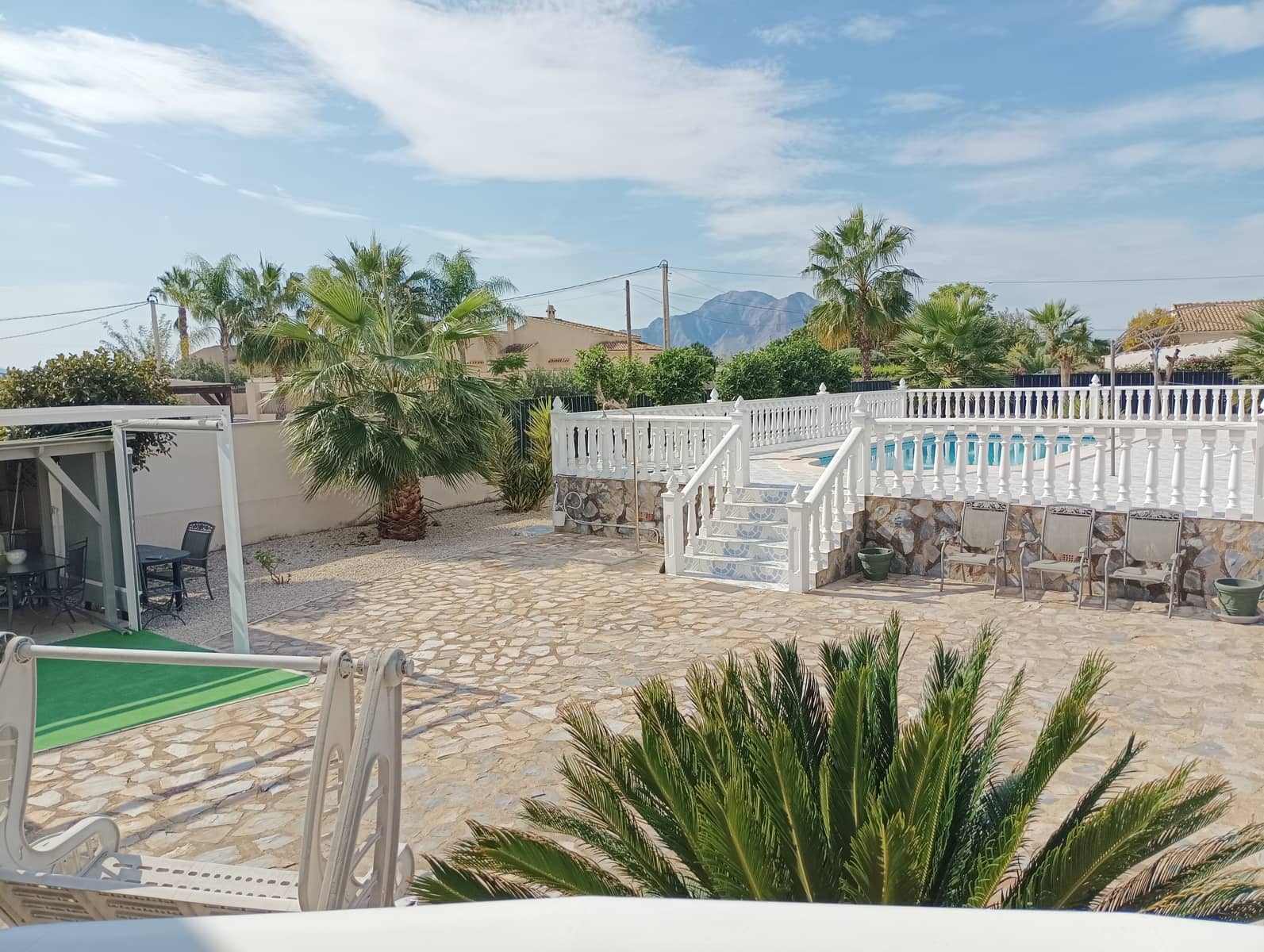 3 sovrum Villa till salu i Catral med pool garage - 329 900 € (Ref: 9418790)