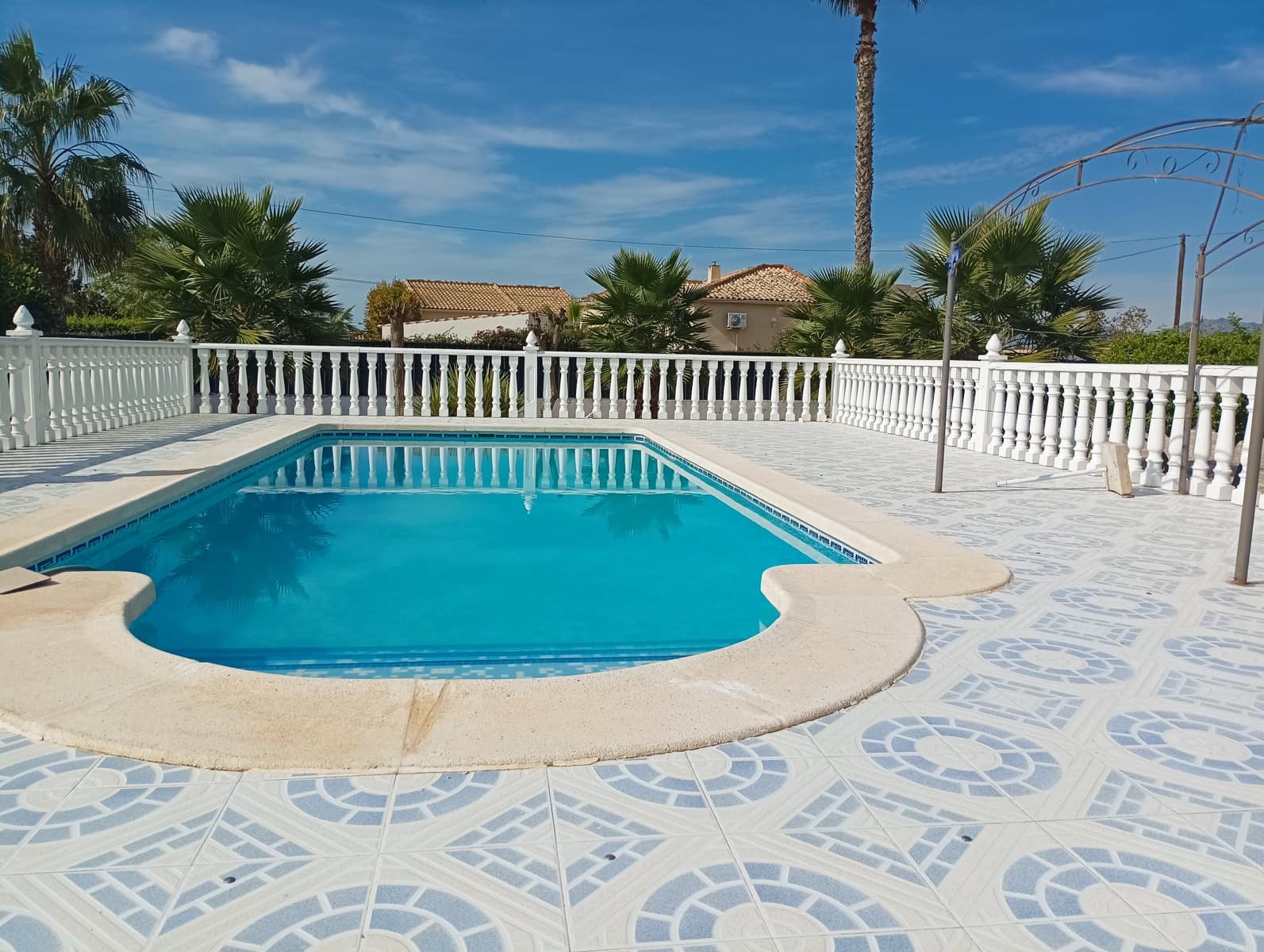 3 sovrum Villa till salu i Catral med pool garage - 329 900 € (Ref: 9418790)