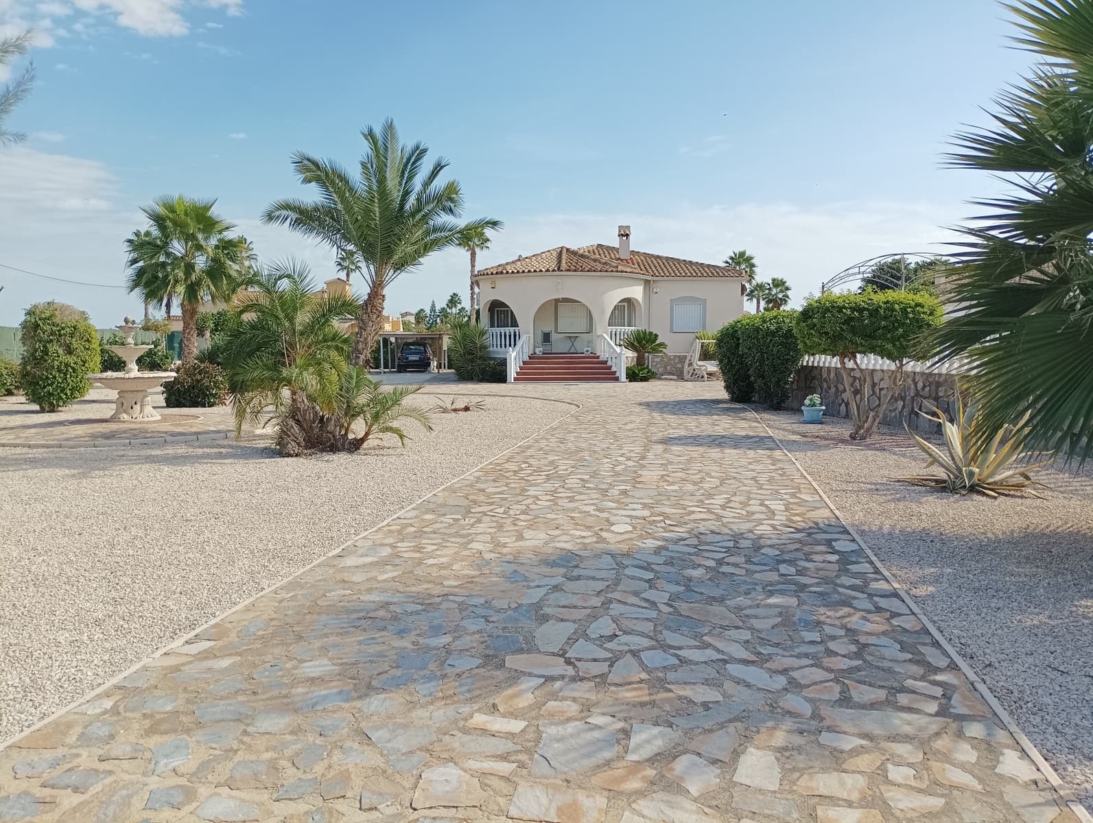 3 sovrum Villa till salu i Catral med pool garage - 329 900 € (Ref: 9418790)