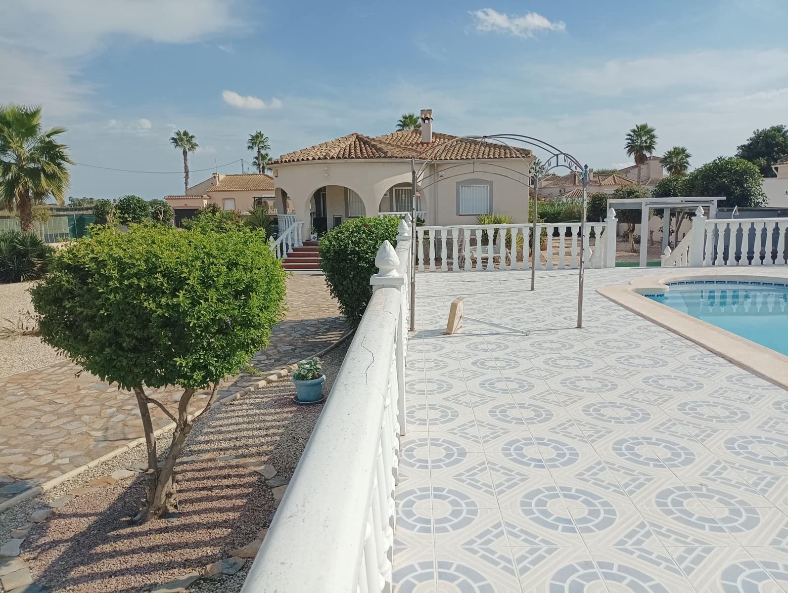 3 sovrum Villa till salu i Catral med pool garage - 329 900 € (Ref: 9418790)