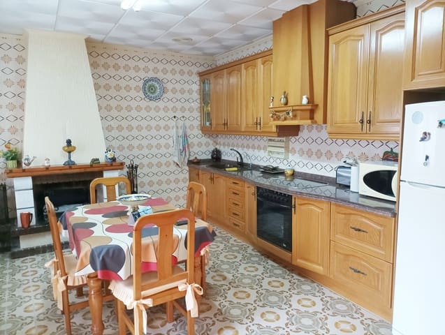 4 sypialnia Dom na sprzedaż w San Felipe Neri, Crevillente / Crevillent z garażem - 198 900 € (Ref: 9449074)